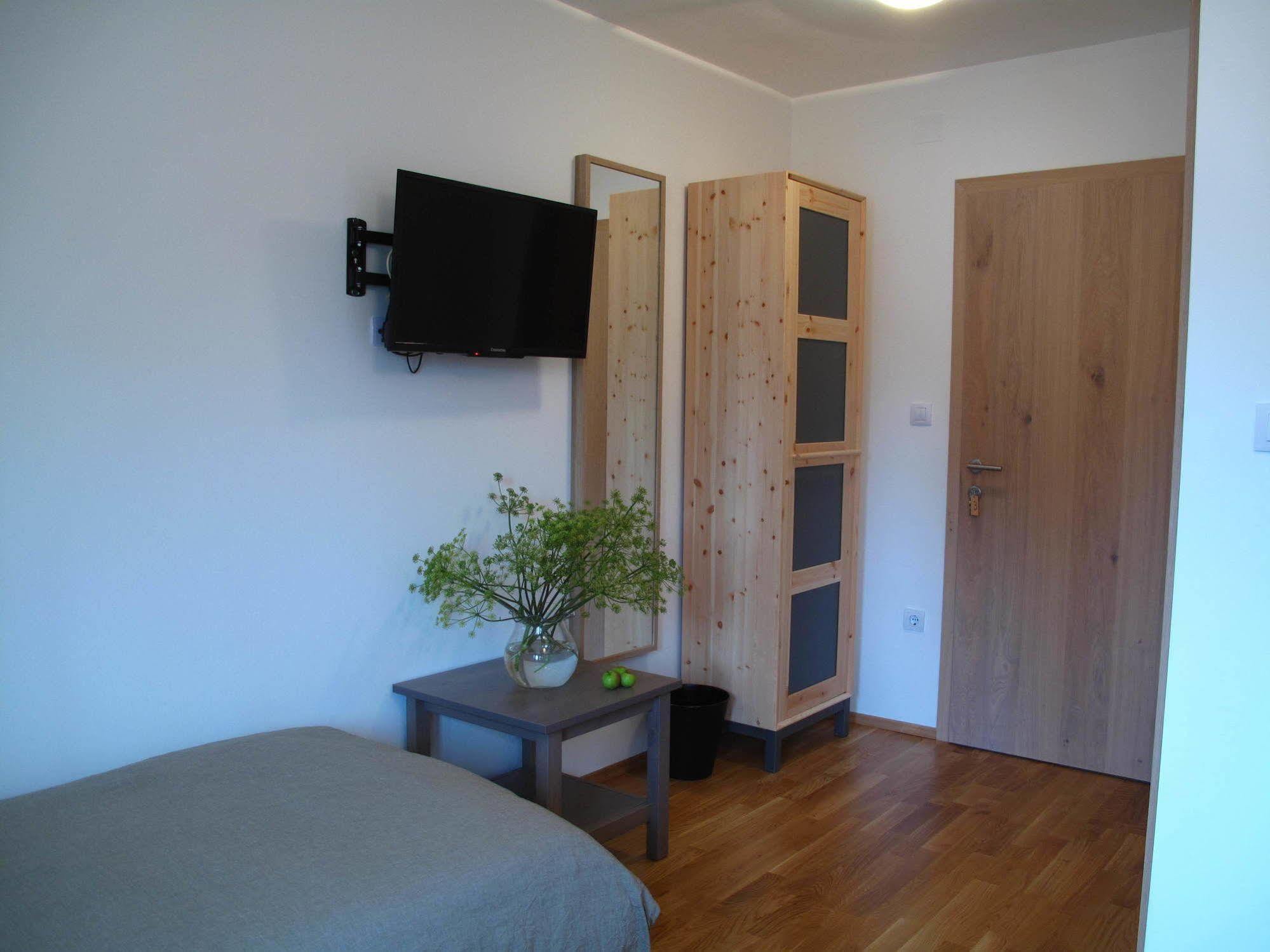 Guesthouse Bor Plitvice Lakes Plitvička Jezera Exterior foto